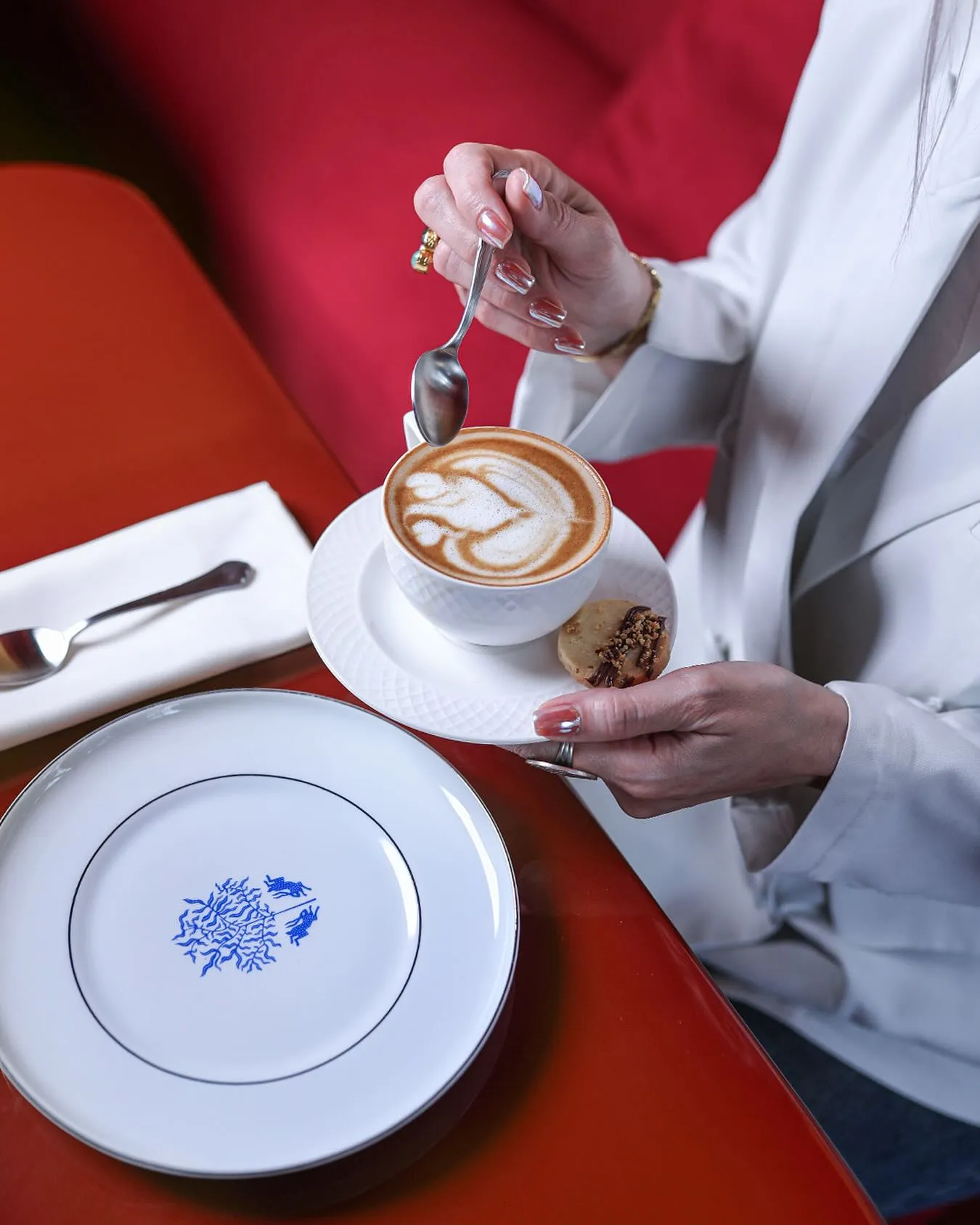 فضای عمارت ماوا، قاب 6